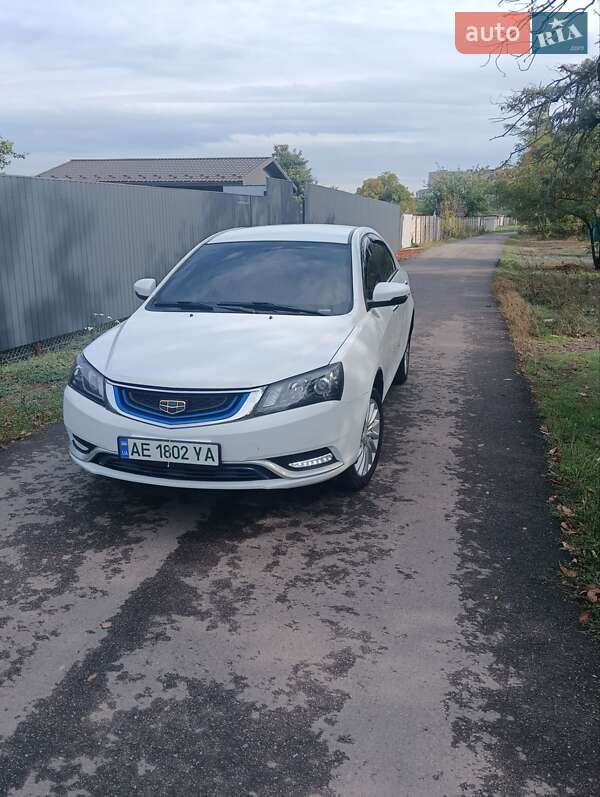 Geely Emgrand EV253