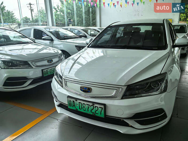 Geely Emgrand EV300
