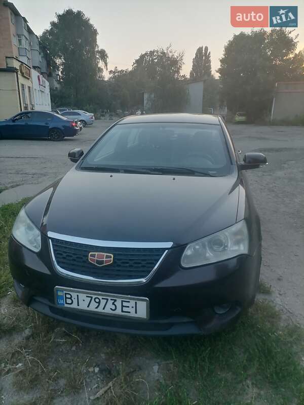 Хэтчбек Geely Emgrand