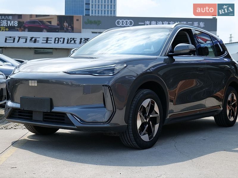 Geely Galaxy E5