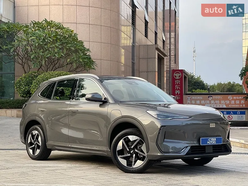 Geely Galaxy E5