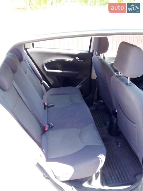 Седан Geely GC5
