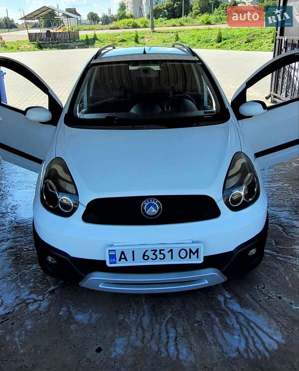 Хэтчбек Geely GХ2