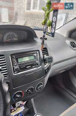 Geely MK-2  2010
