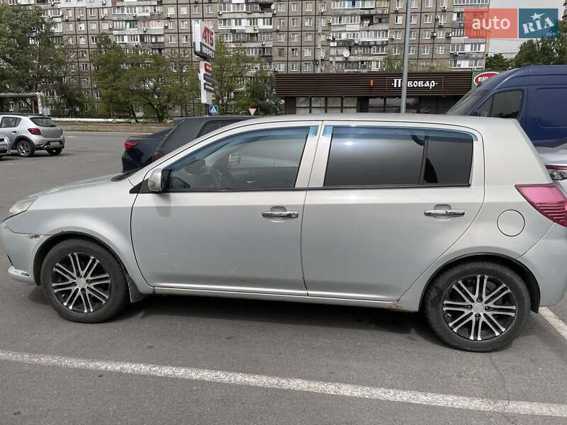 Geely MK-2