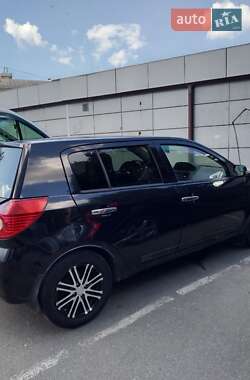Geely MK-2  2011