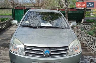 Geely MK-2 2013