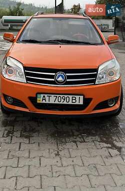 Geely MK Cross  2013