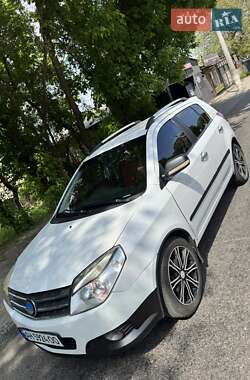 Geely MK Cross  2013