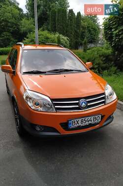 Geely MK Cross  2015