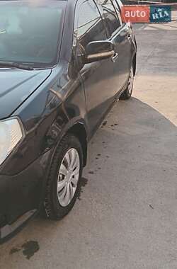 Geely MK Cross  2010