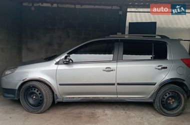 Geely MK Cross  2013
