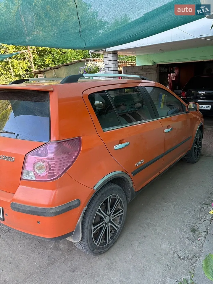 2013 Geely MK Cross - мініатюра 3