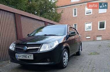 Geely MK  2010