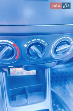 Седан Geely MK 2013 в Дніпрі
