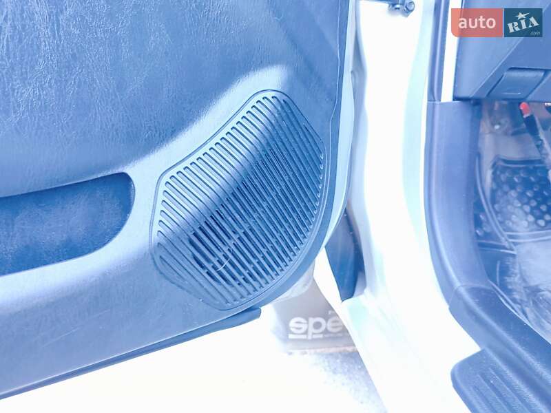 Седан Geely MK 2013 в Дніпрі