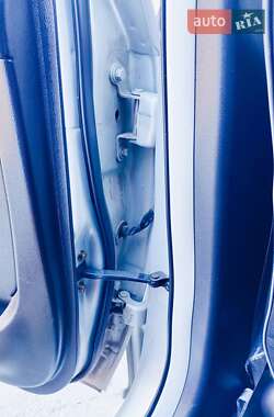 Седан Geely MK 2013 в Дніпрі