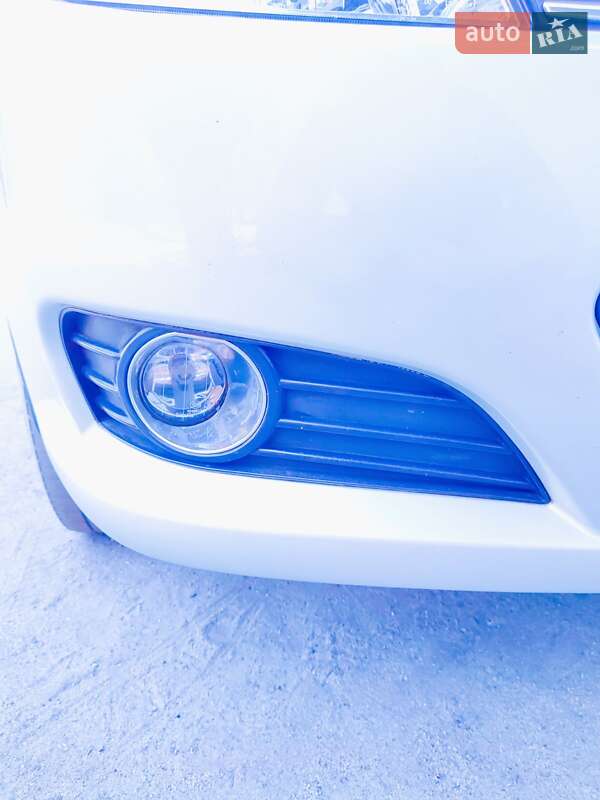 Седан Geely MK 2013 в Дніпрі