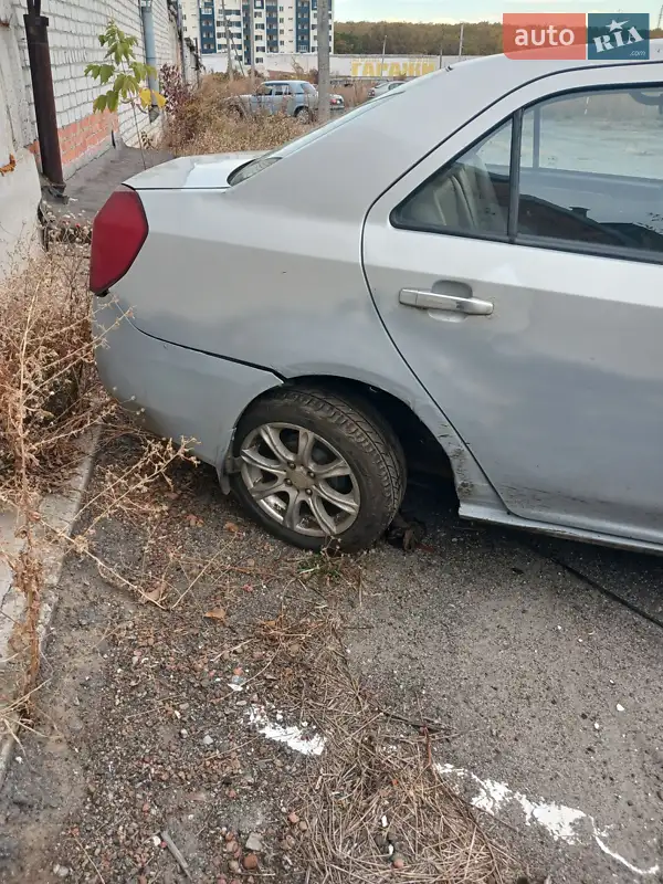 Geely MK 2009