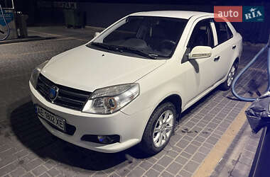 Geely MK  2012
