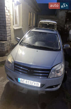 Geely MK  2012