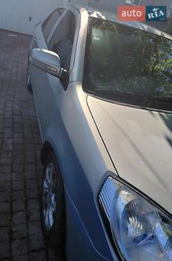 Седан Geely MK 2008 в Тисмениці