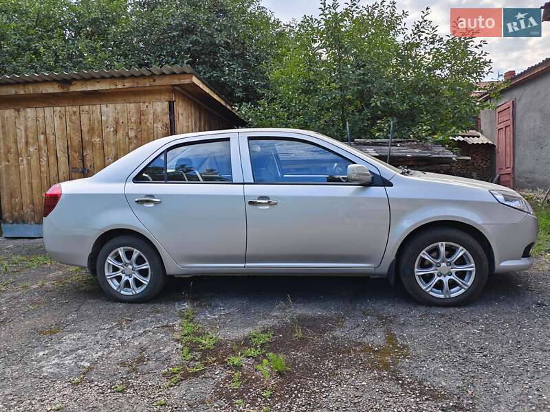 Седан Geely MK 2013 в Глыбокой фото 11 Седан Geely MK 2013 в Глыбокой