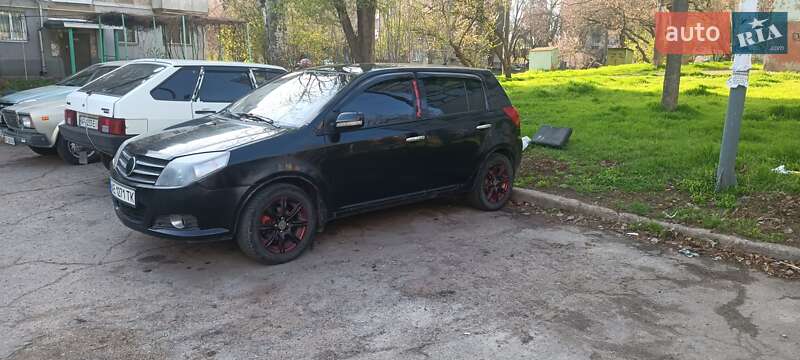 Хетчбек Geely MK