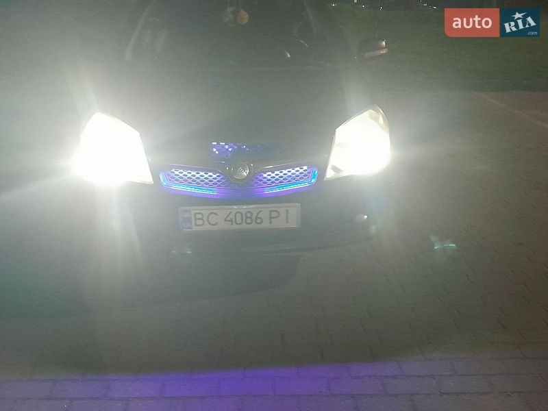 Седан Geely MK 2011 в Львове
