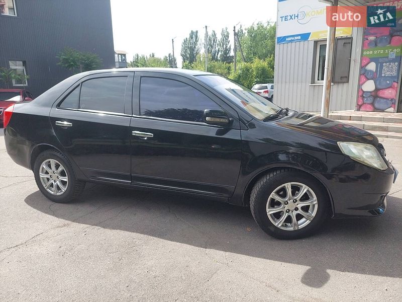 Geely MK