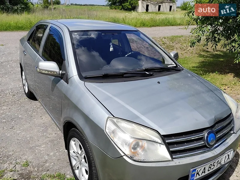 Geely MK 2012