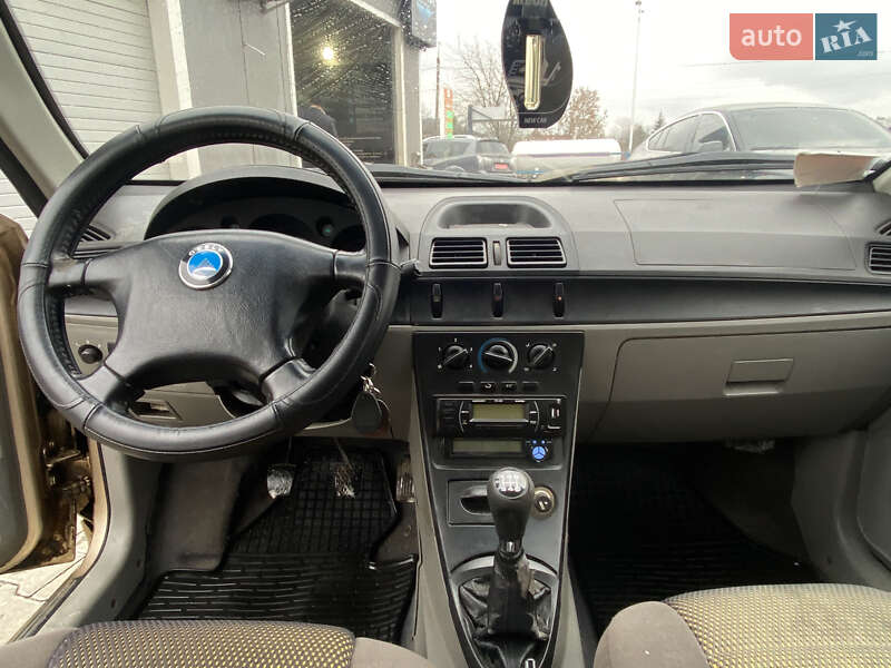 Седан Geely MR 2007 в Дрогобичі