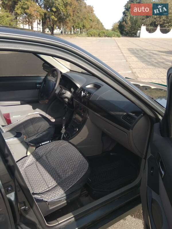 Седан Geely MR 2008 в Харкові фото 9 Седан Geely MR 2008 в Харкові