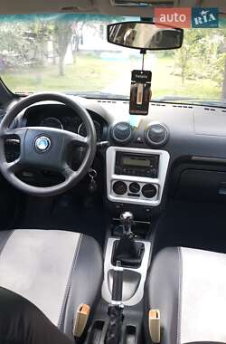Geely MR  2009