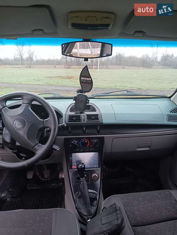 Хэтчбек Geely MR 2008 в Новоукраинке