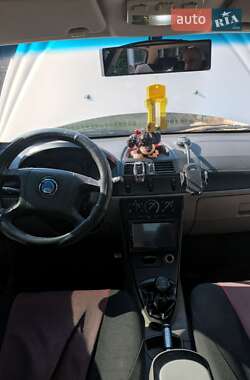Geely MR  2007