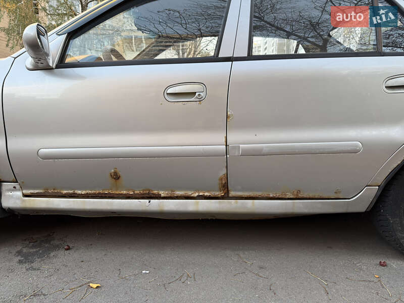 Хэтчбек Geely MR 2008 в Харькове
