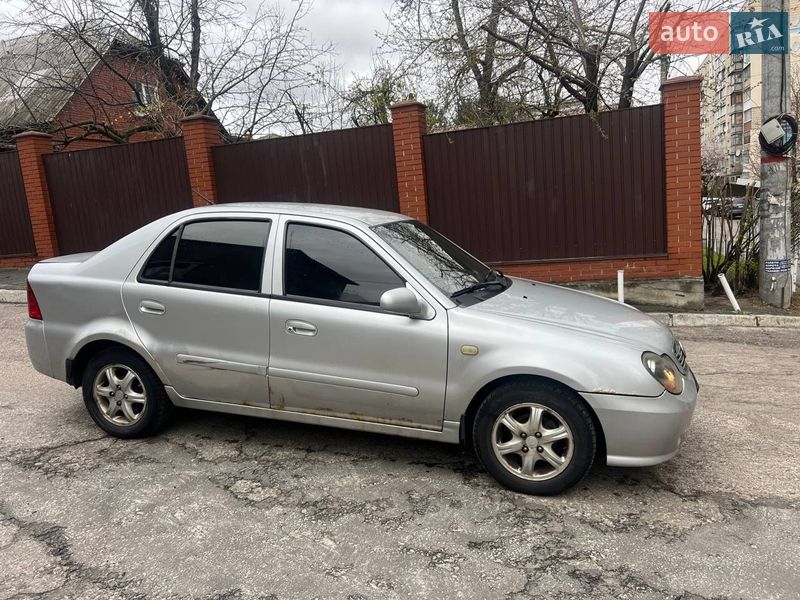 Хэтчбек Geely MR 2008 в Киеве