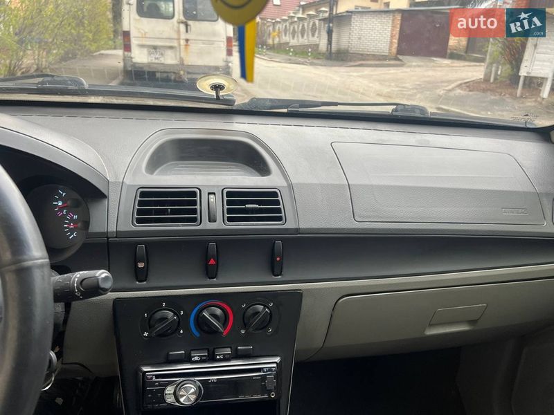 Хэтчбек Geely MR 2008 в Киеве