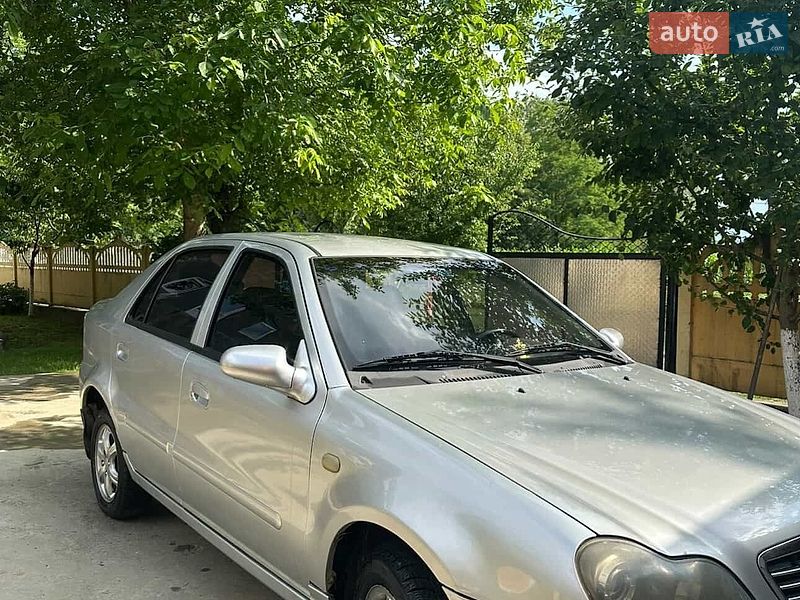 Хэтчбек Geely MR 2007 в Черновцах