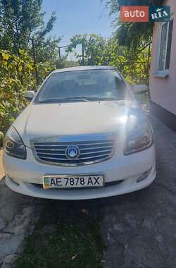 Geely SL  2012