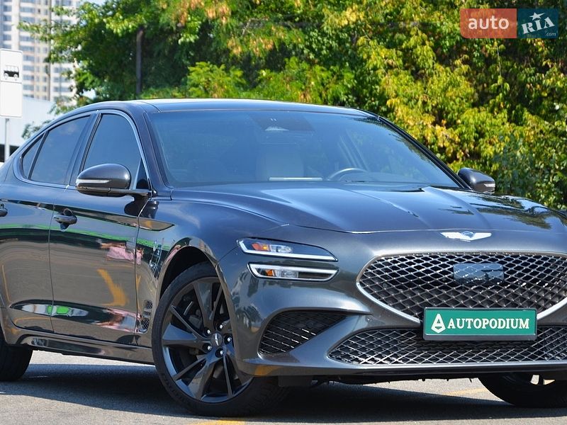 Седан Genesis G70
