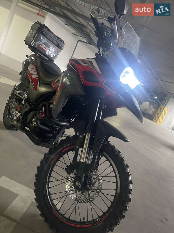 Мотоцикл Внедорожный (Enduro) Geon ADV