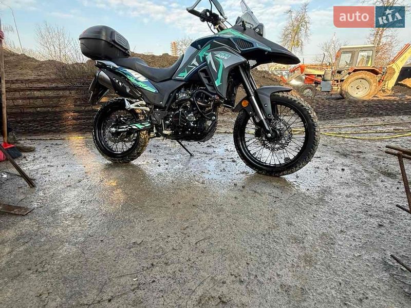 Мотоцикл Круізер Geon ADV