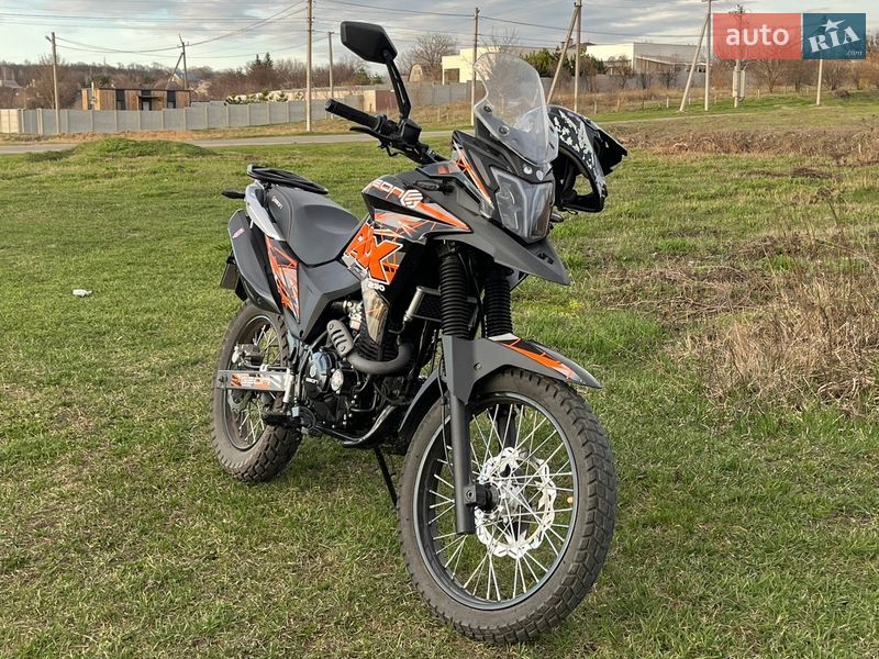 Мотоцикл Туризм Geon ADX