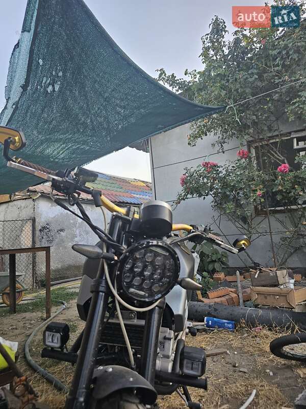 Geon Baddog 250