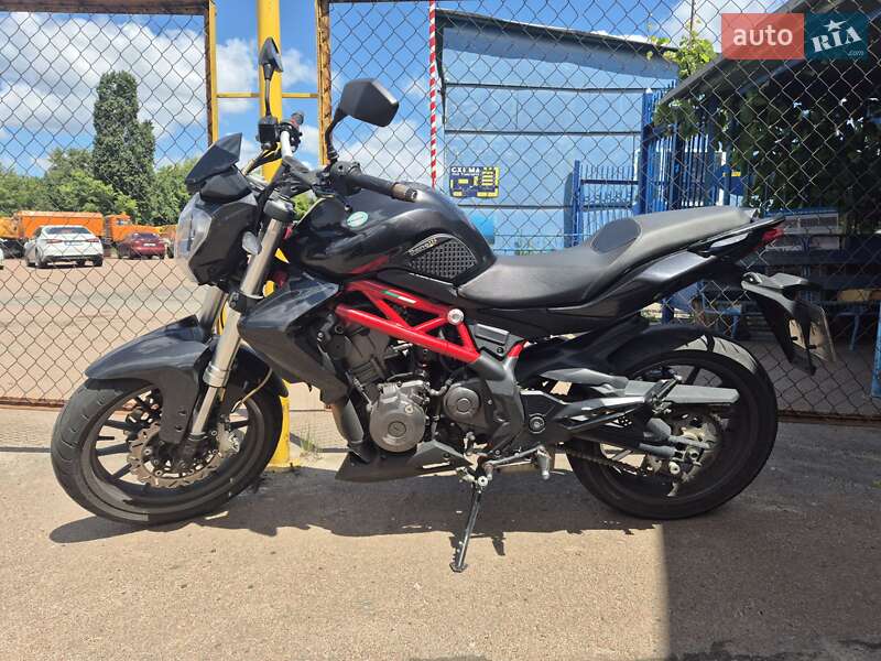 Geon Benelli TNT300
