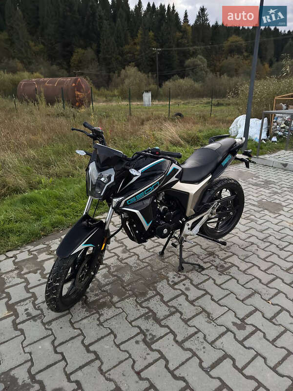 Мотоцикл Спорт-туризм Geon CR6 S