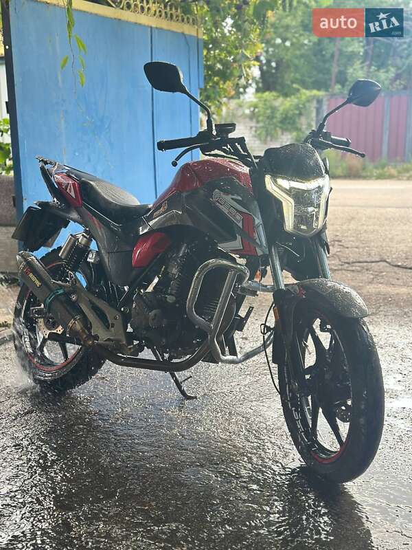 Мотоцикл Без обтікачів (Naked bike) Geon CR6Z