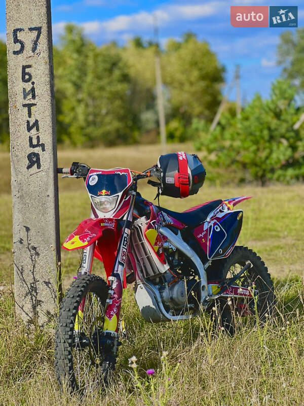 Мотоцикл Внедорожный (Enduro) Geon Dakar 250